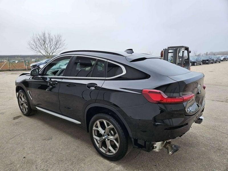 BMW X4 xdrive20d mhev 48V auto - START - INCIDENTATA