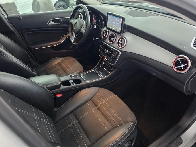 Mercedes-benz GLA 200 CDI Automatic Sport NEOPATENTATI