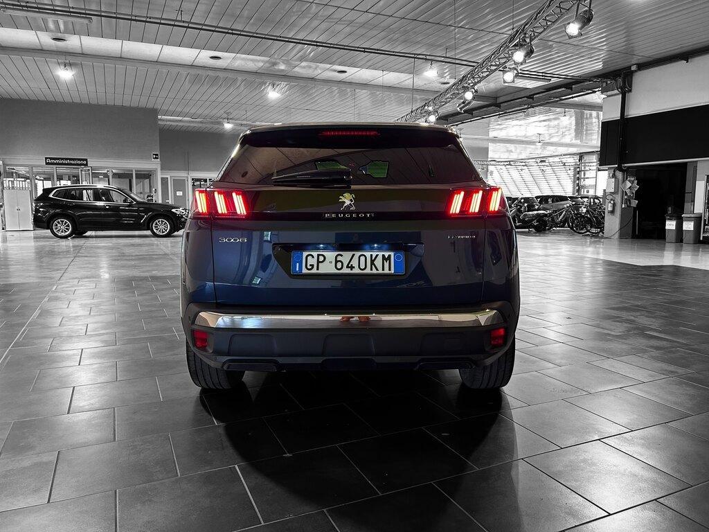 Peugeot 3008 1.6 HYbrid4 Allure Pack 4x4 e-EAT8