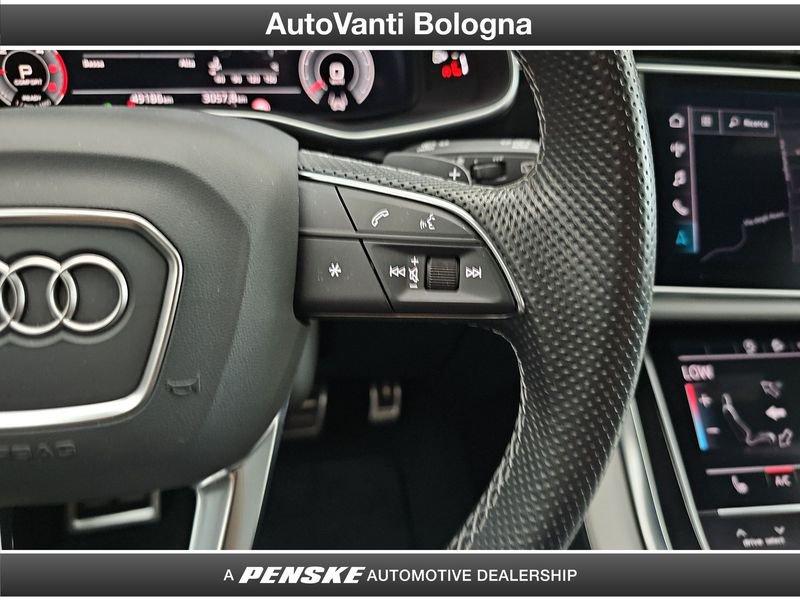 Audi Q8 Q8 3.0 tdi mhev S line edition quattro 286cv tiptronic