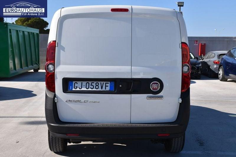 FIAT Doblò 1.6 MJT 105CV S&S PL-TN Cargo Maxi Lounge