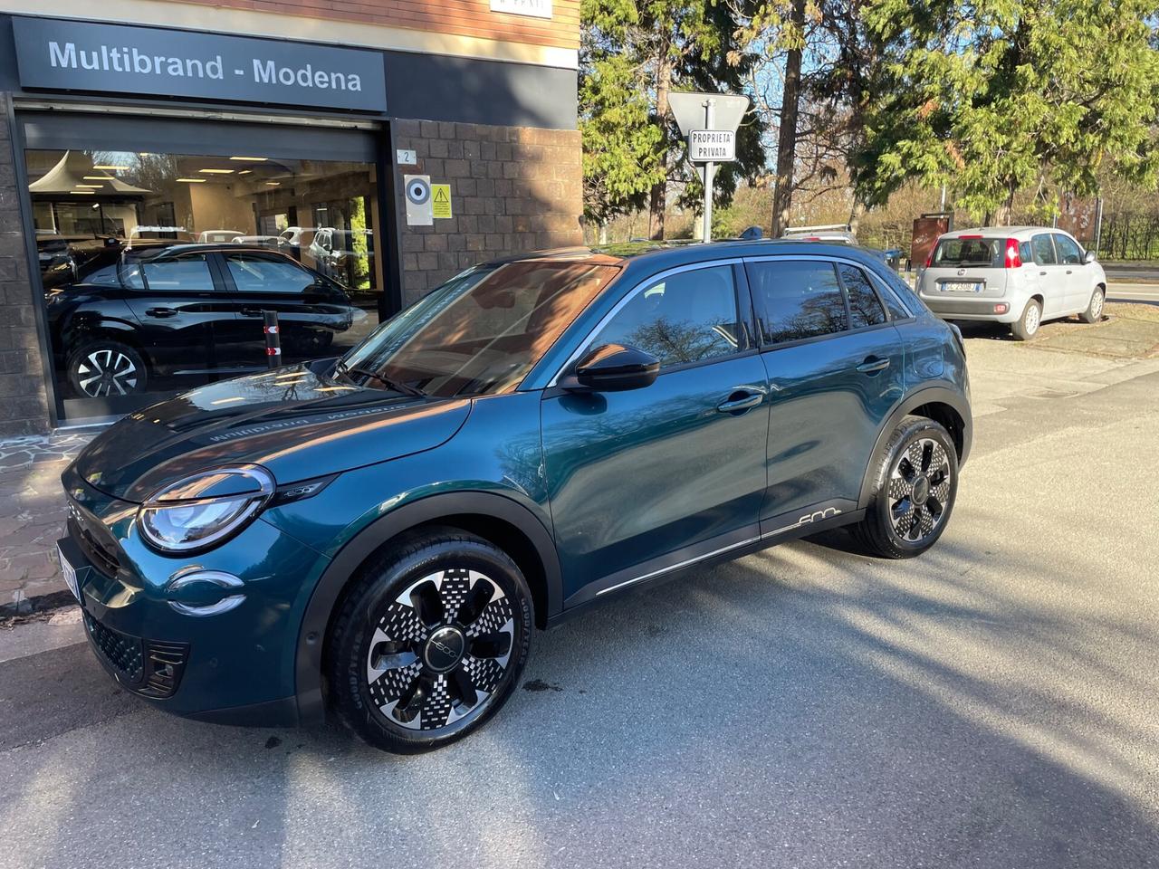 Fiat 600 Hybrid 145 CV DCT MHEV La Prima