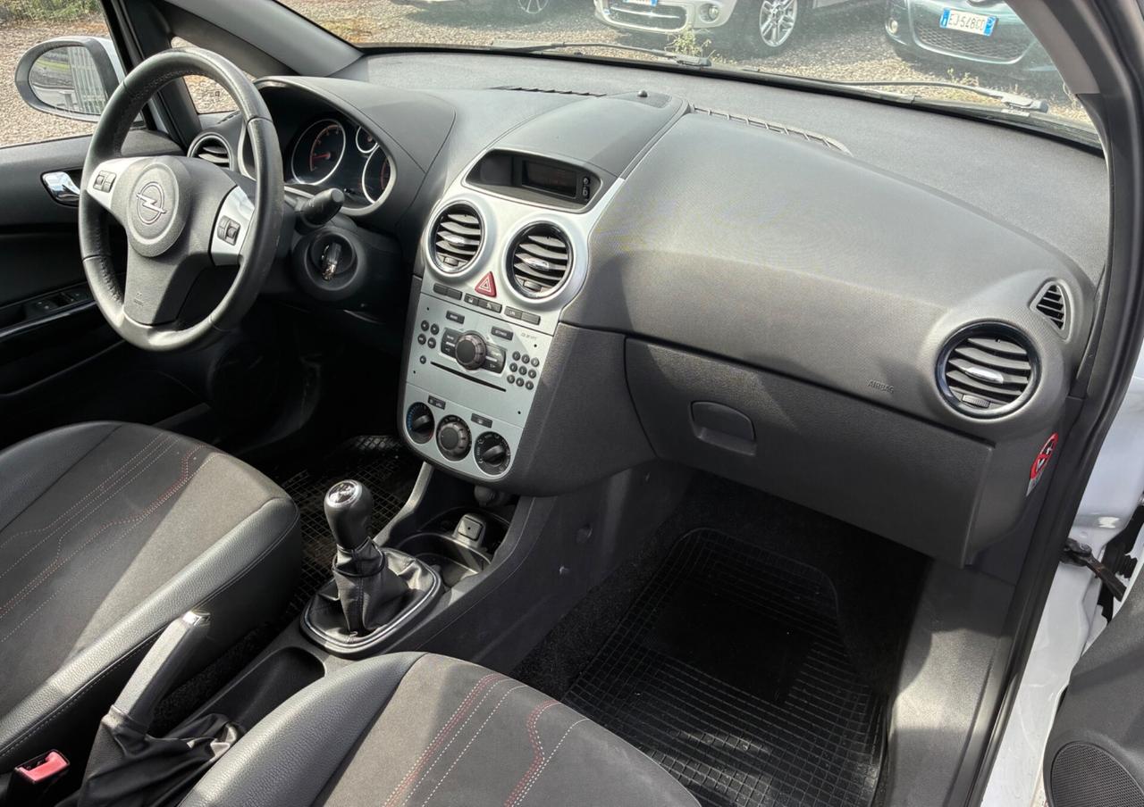 Opel Corsa 1.2 GPL 5p - 2012