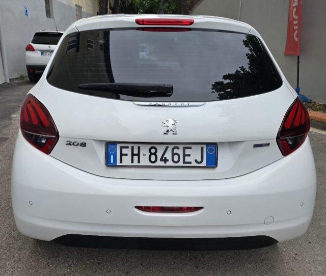 PEUGEOT 208 1° serie PureTech 82 5p. GPL BLACK EDITION