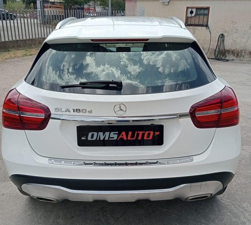 Mercedes-Benz GLA (X156) 180 d Sport