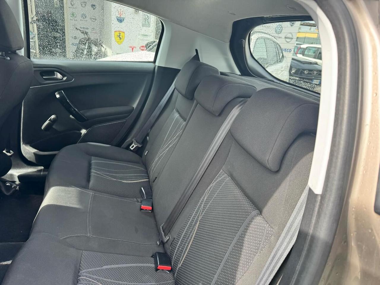 Peugeot 208 1.4 VTi 95 CV 5p.