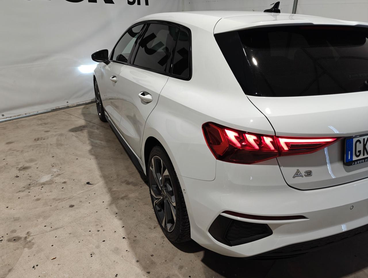Audi A3 SPB 30 TDI S tronic line edition