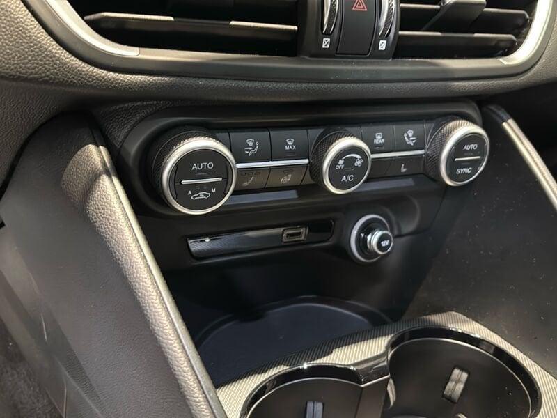 Alfa Romeo Giulia 2.0 T 280cv Competizione AT8 Q4