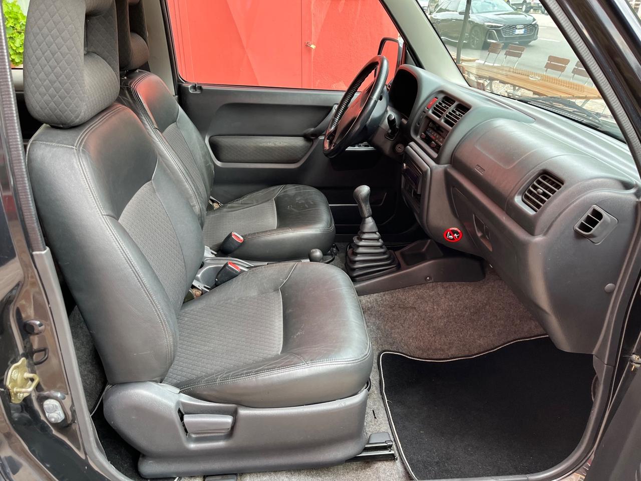 Suzuki Jimny 1.3i 16V - 4x4 con Ridotte