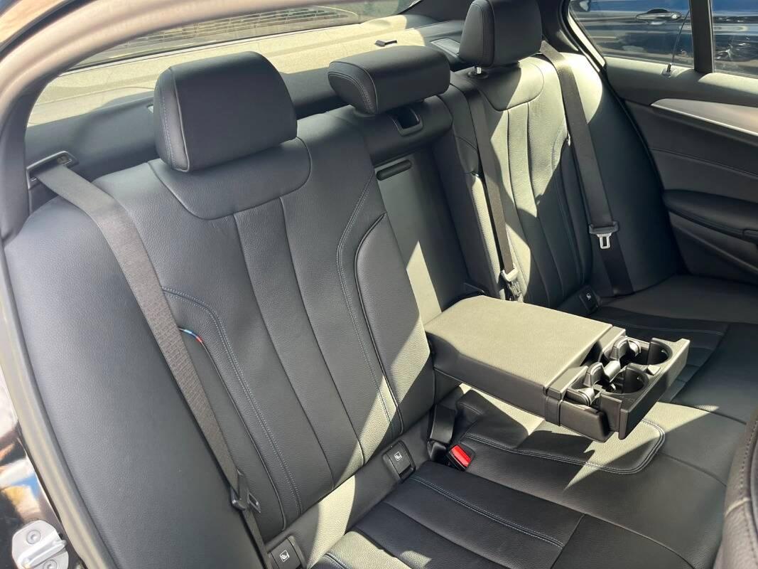 BMW Serie 5 Berlina 520d mhev 48V xdrive Msport auto