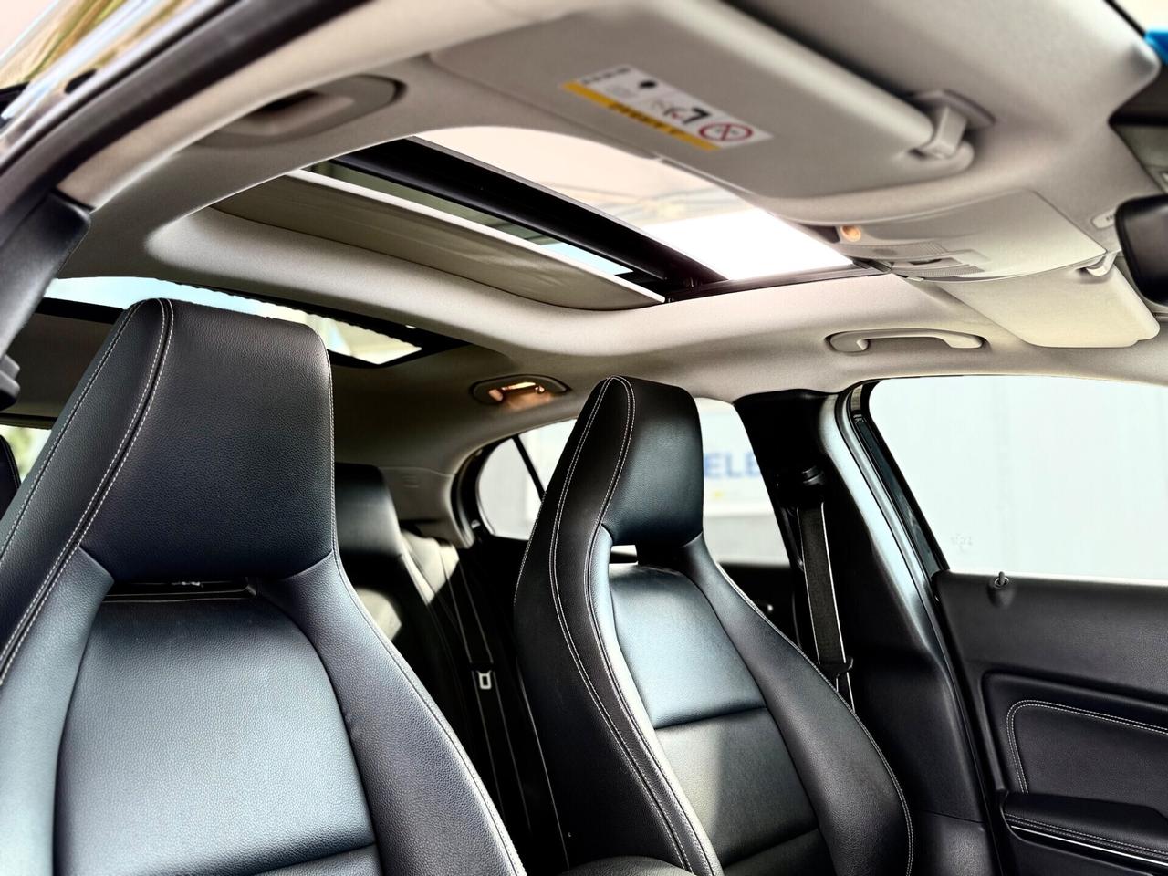 MB GLA 200d 4Matic Premium NIGHT EDITION *TETTO