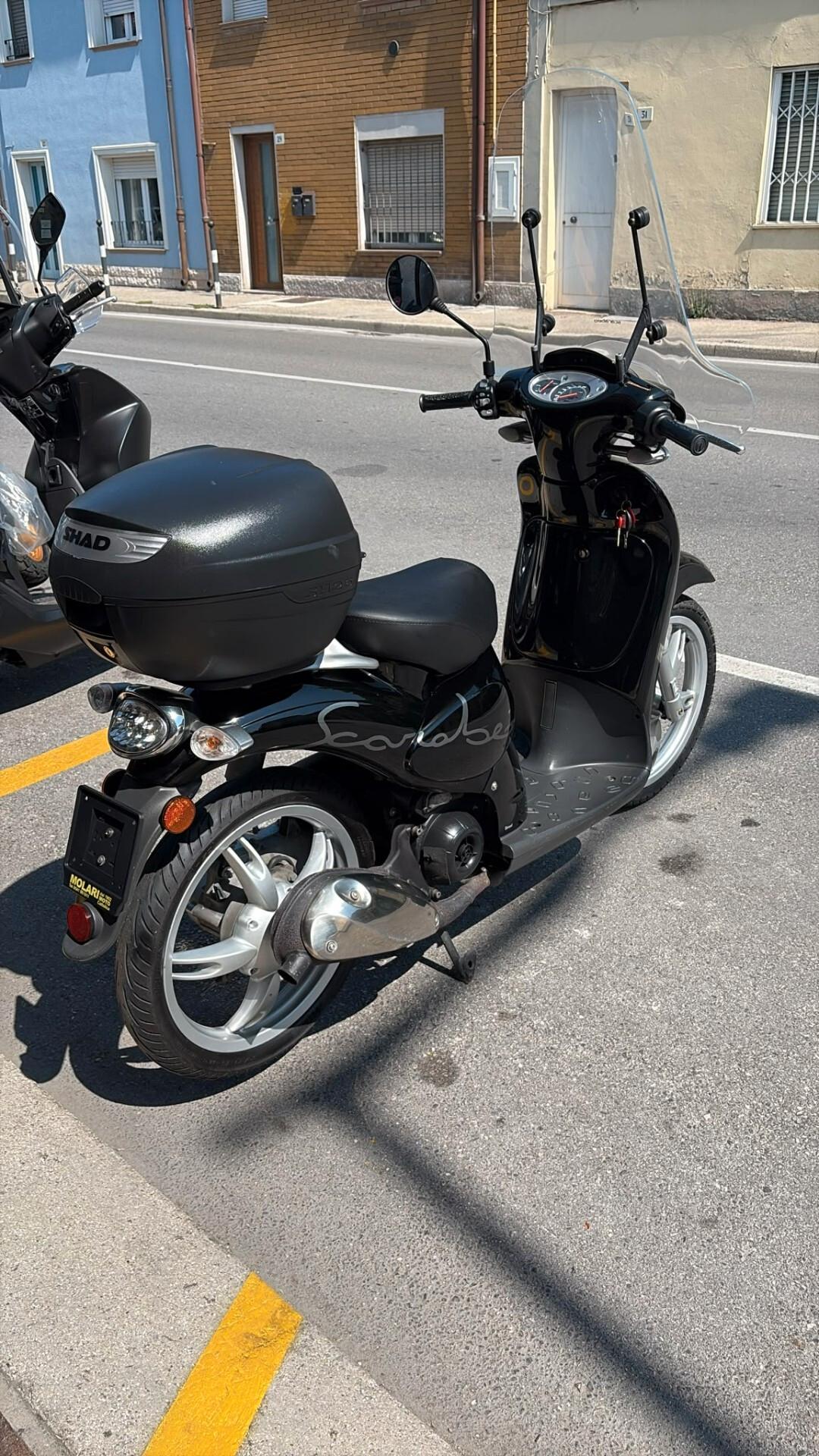 Aprilia Scarabeo 50 2T nero 03/2012