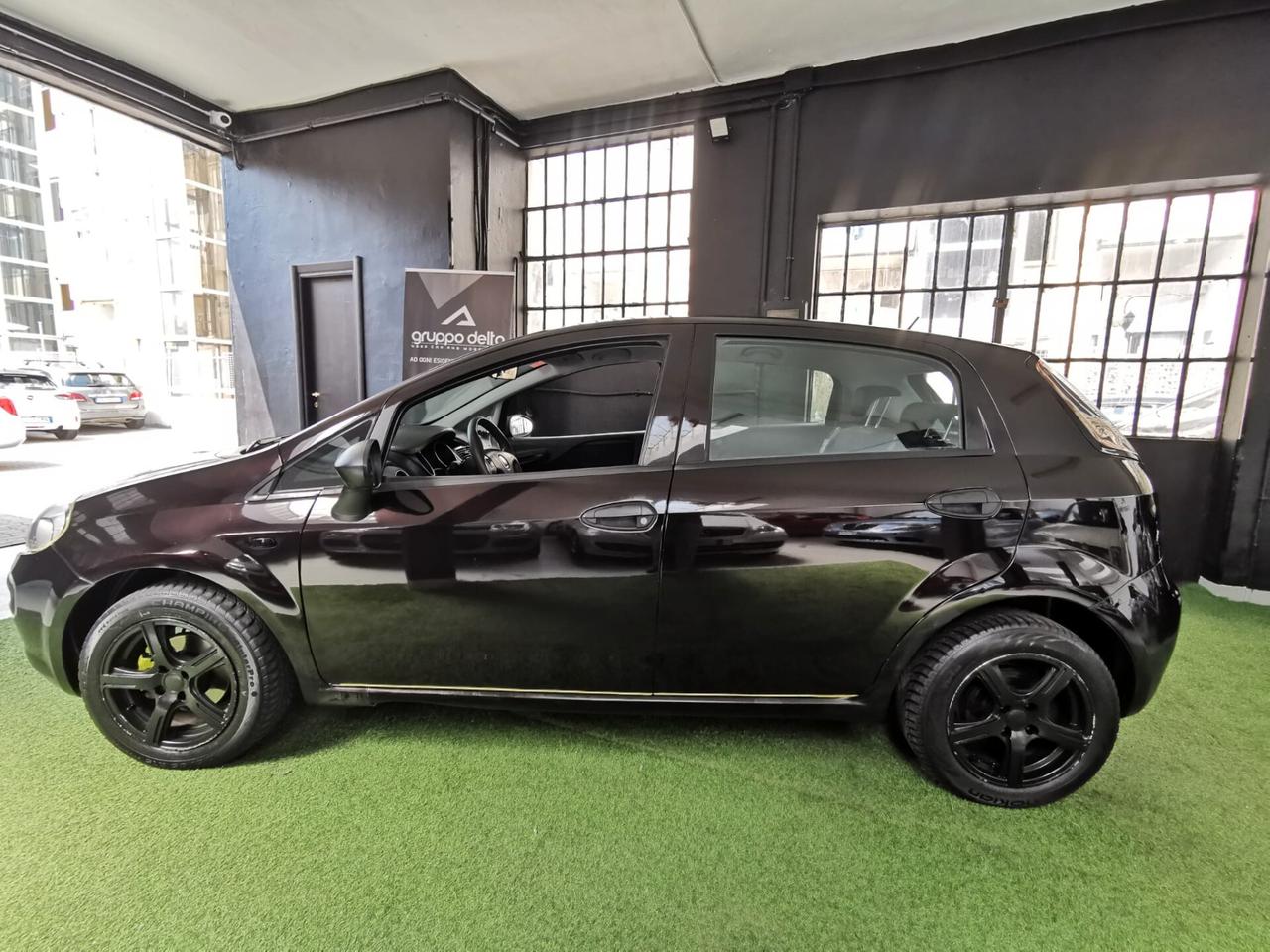 Fiat Punto Evo SPORT GPL NEOPATENTATI GARANZIA 12 MESI