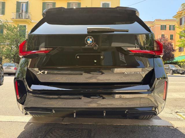 BMW X1 20d-Xdrive Msport-Hybrid 48V-Panorama-Full