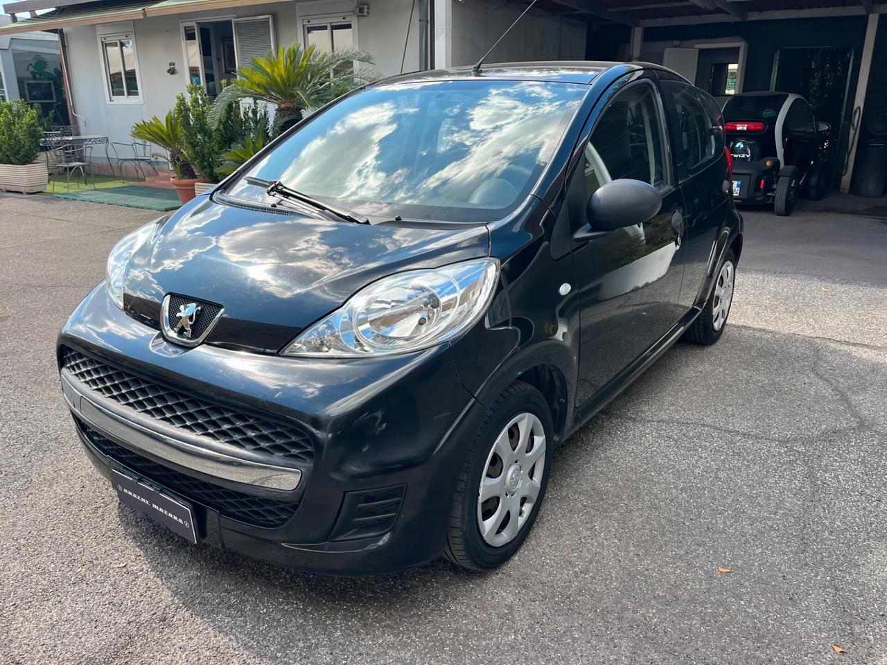 Peugeot 107 1.0 68CV 5p. Plaisir