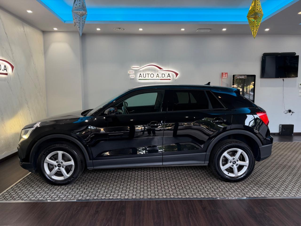 Audi Q2 35 TDI quattro S tronic Business Plus