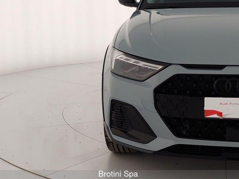 Audi A1 allstreet 30 TFSI S tronic Identity Contrast