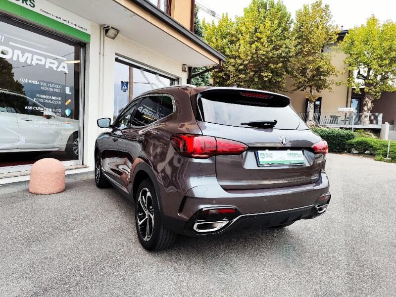 MG HS (2022-2025) HS 1.5T-GDI AT Luxury