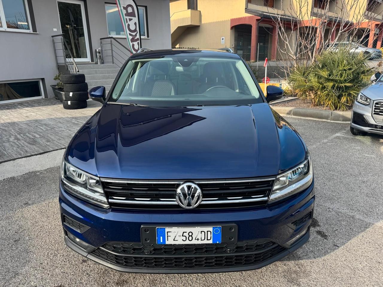 Volkswagen Tiguan 2.0 TDI SCR DSG Advanced BlueMotion Led cockpit