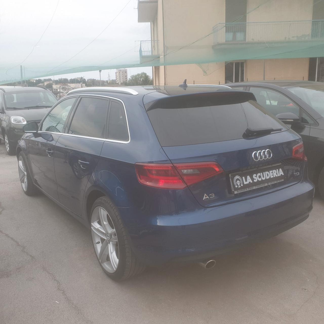 Audi A3 SPB 1.6 TDI clean diesel S tronic Ambition
