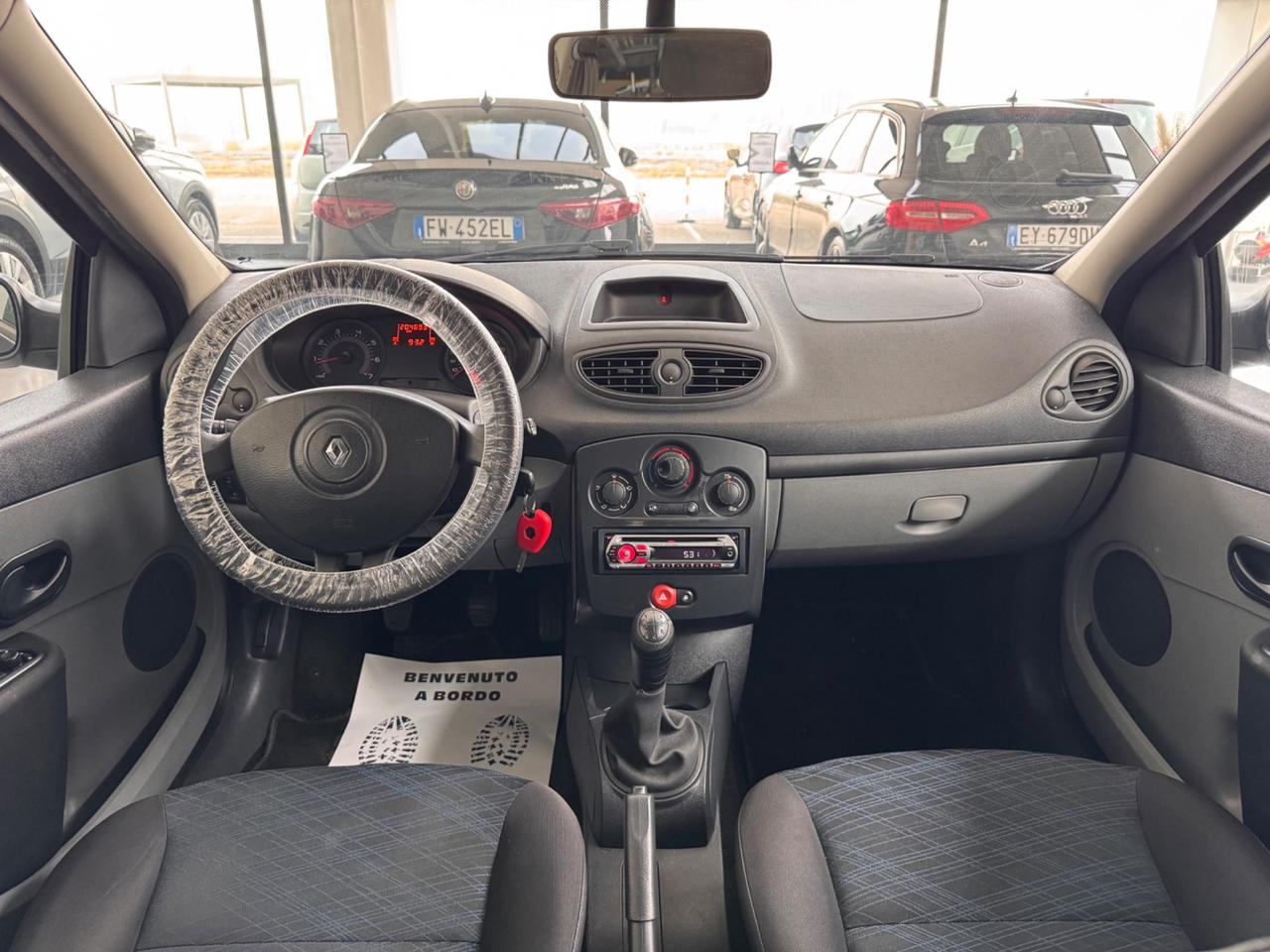 Renault Clio 1.2 16V 5 porte Luxe