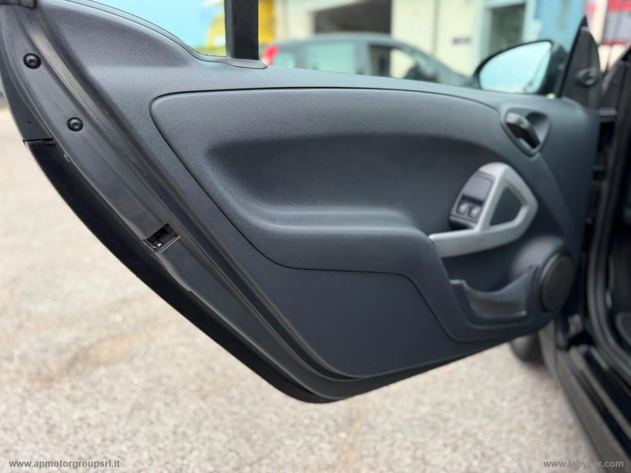 SMART fortwo 800 40 kW coupé TEEN CDI SPECIAL EDITION