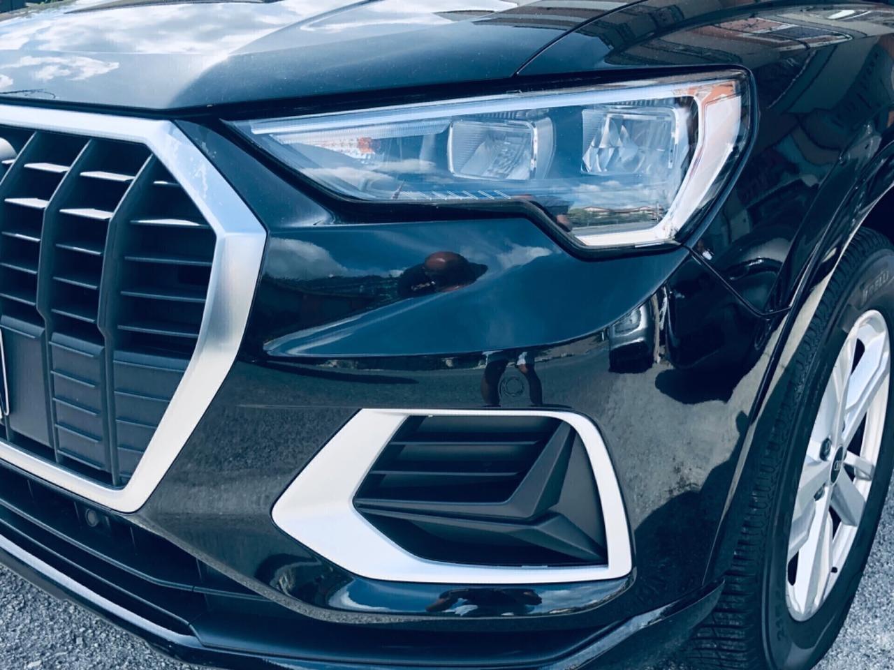 Audi Q3 35 TDI S tronic Business plus