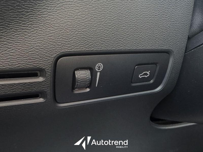 Volvo XC40 T2 129 CV NAVI LED Core