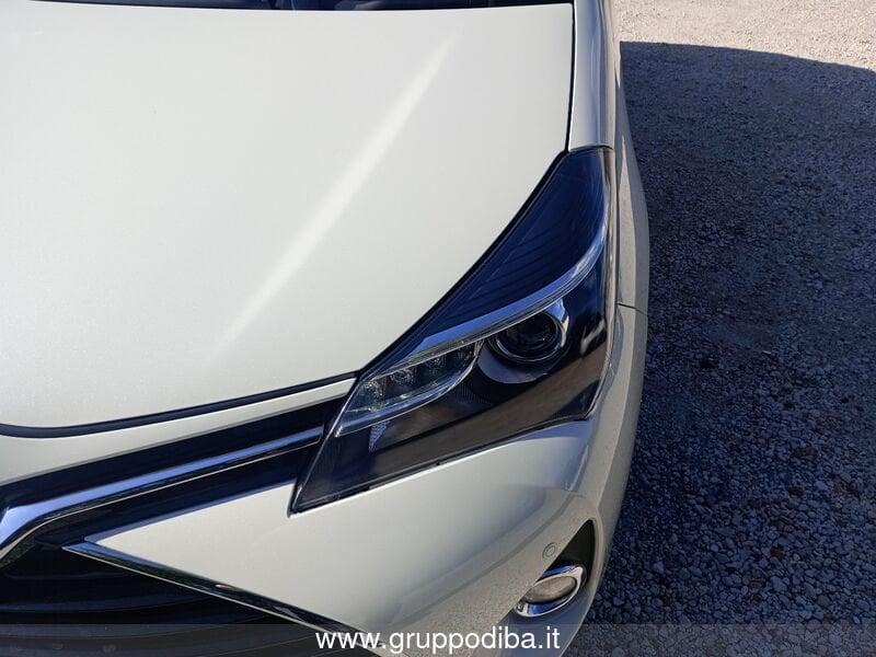 Toyota Yaris III 2015 Benzina 5p 1.3 Lounge multidrive S