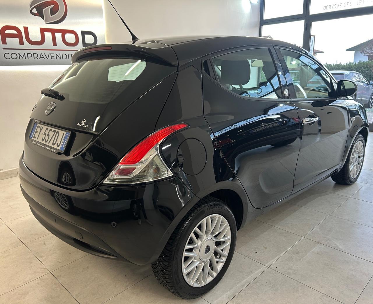 Lancia Ypsilon 1.2 GPL 51kw 2015