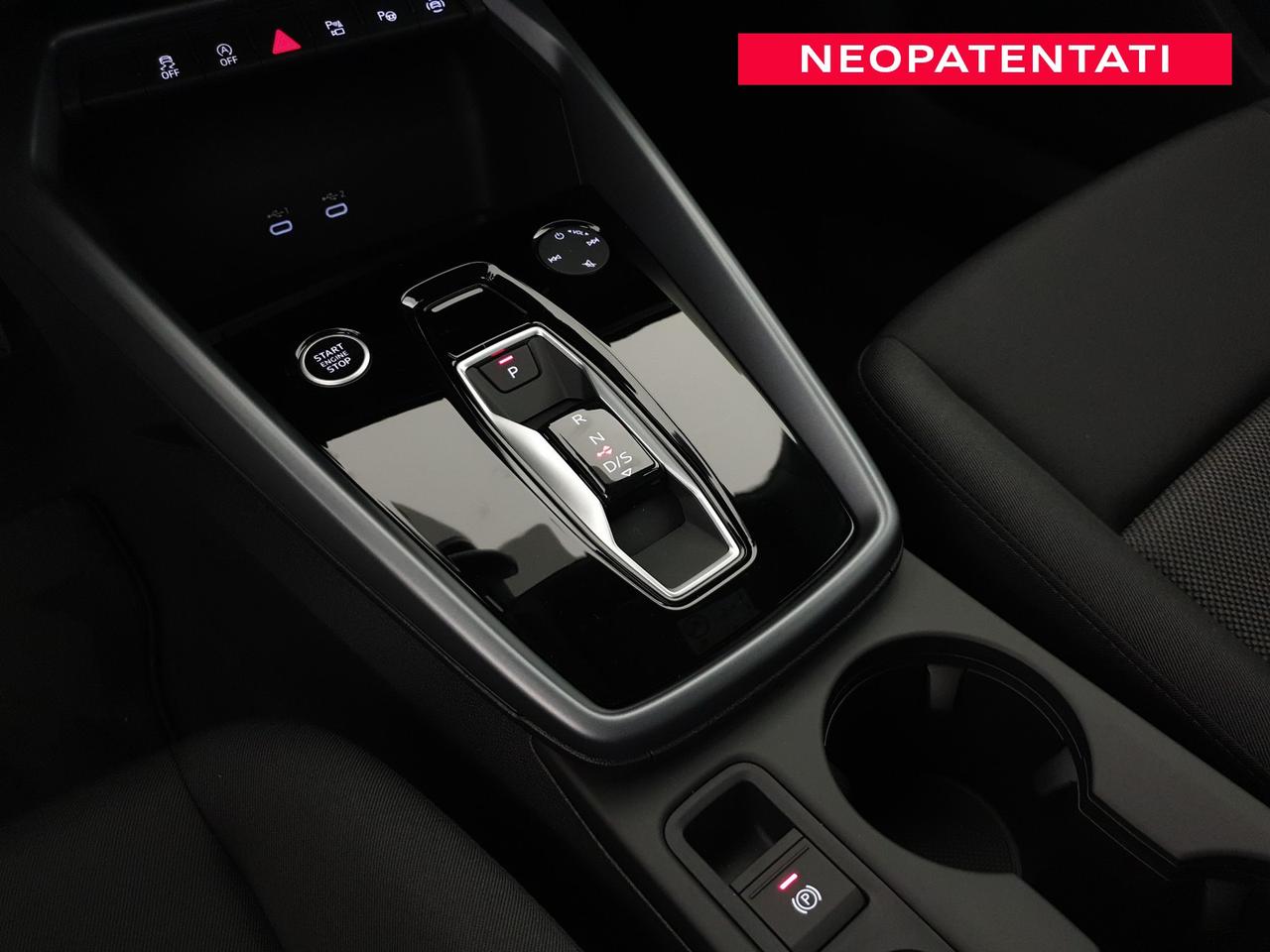 Sedan 30TFSI 116CV S tronic Business