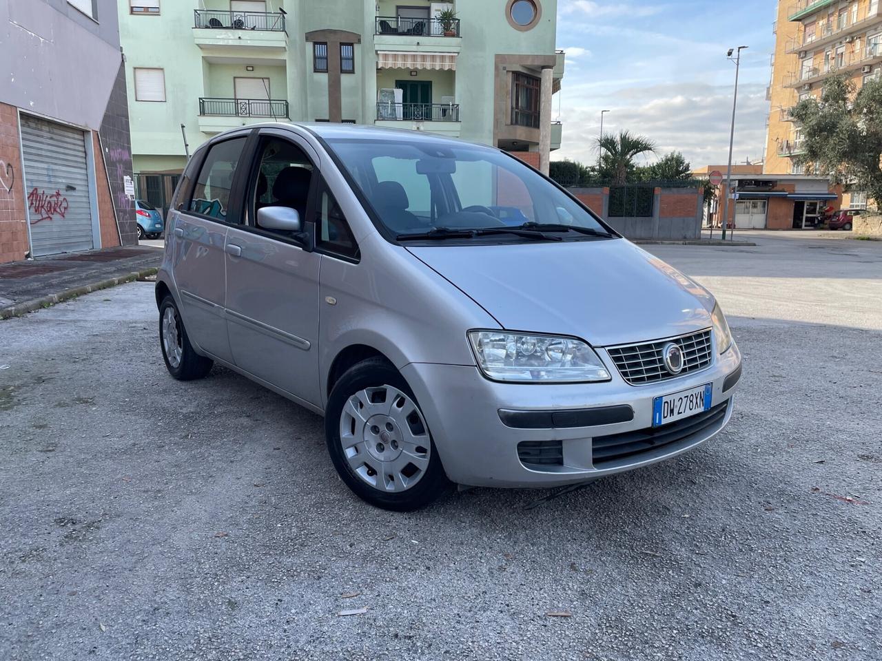 Fiat Idea Restyling 1.2 B Full Optional Ottima 2010
