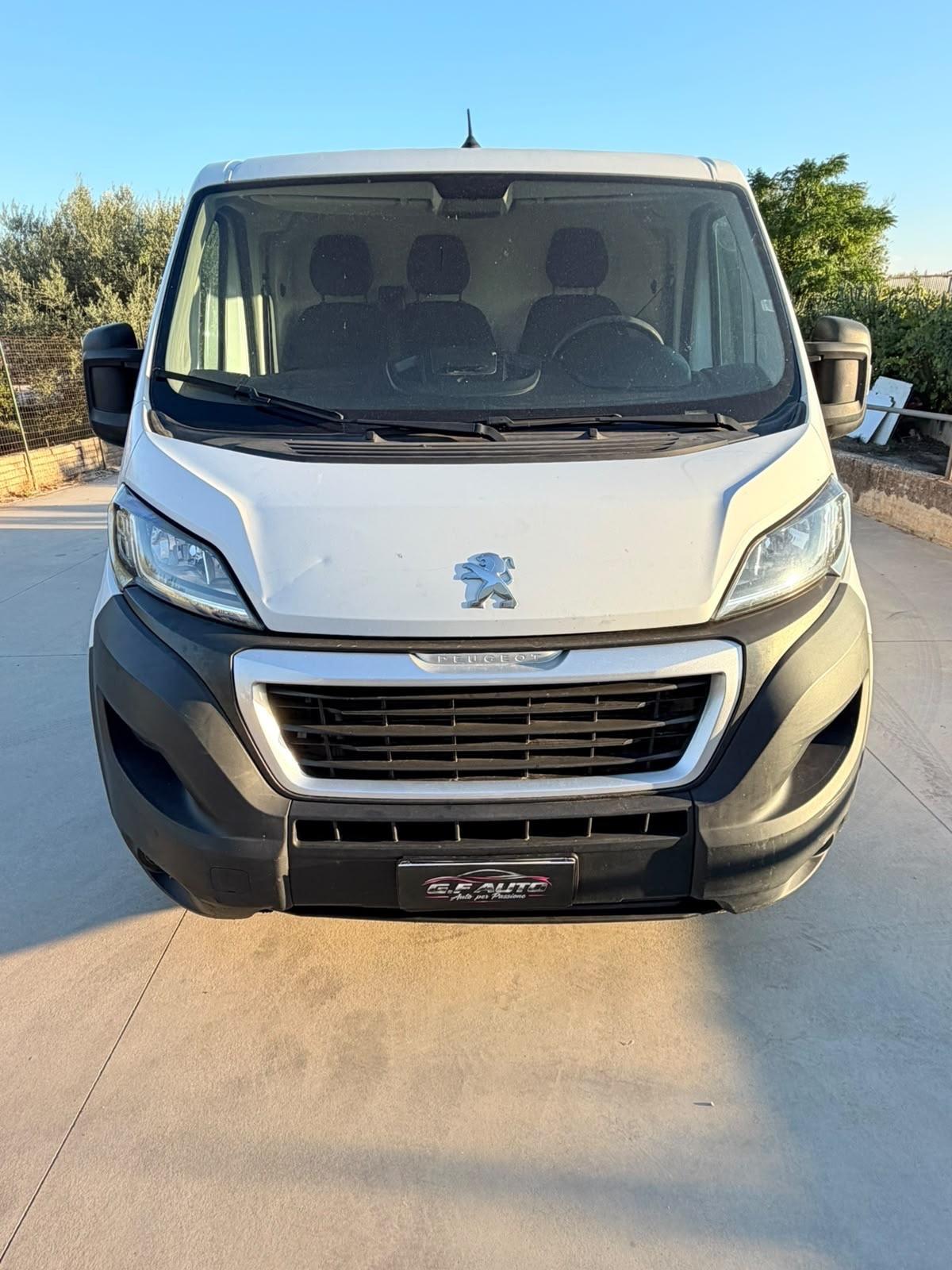 Peugeot Boxer 330 2.2 BlueHDi 120 S&S PC-TN Furgone