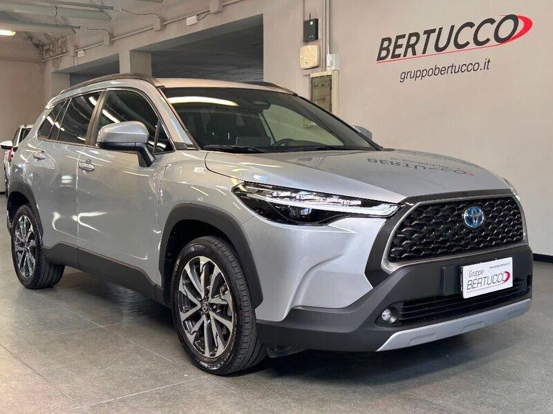 Toyota Corolla Cross 2.0 Hybrid 197 CV E-CVT Trend