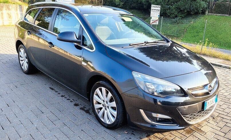 Opel Astra 1.4 Turbo 140CV Sports Tourer GPL Tech Cosmo