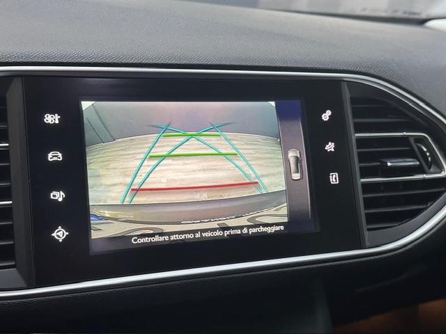 Peugeot 308 BlueHDi 120 S&S SW Allure