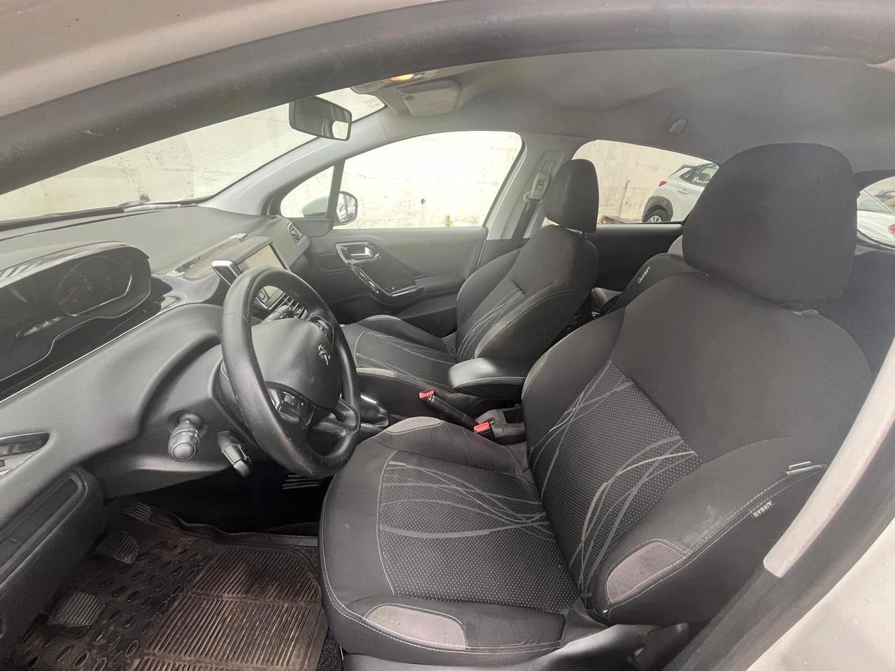 Peugeot 208 1.2 VTi 82 CV 5 porte Active