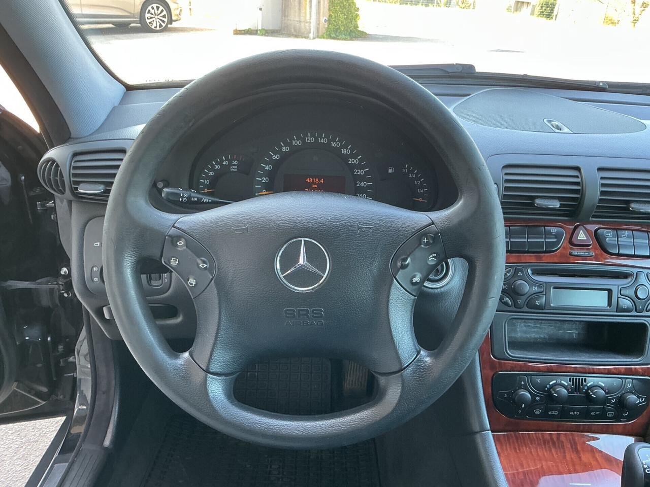 Mercedes-benz C 200 2.1 Diesel