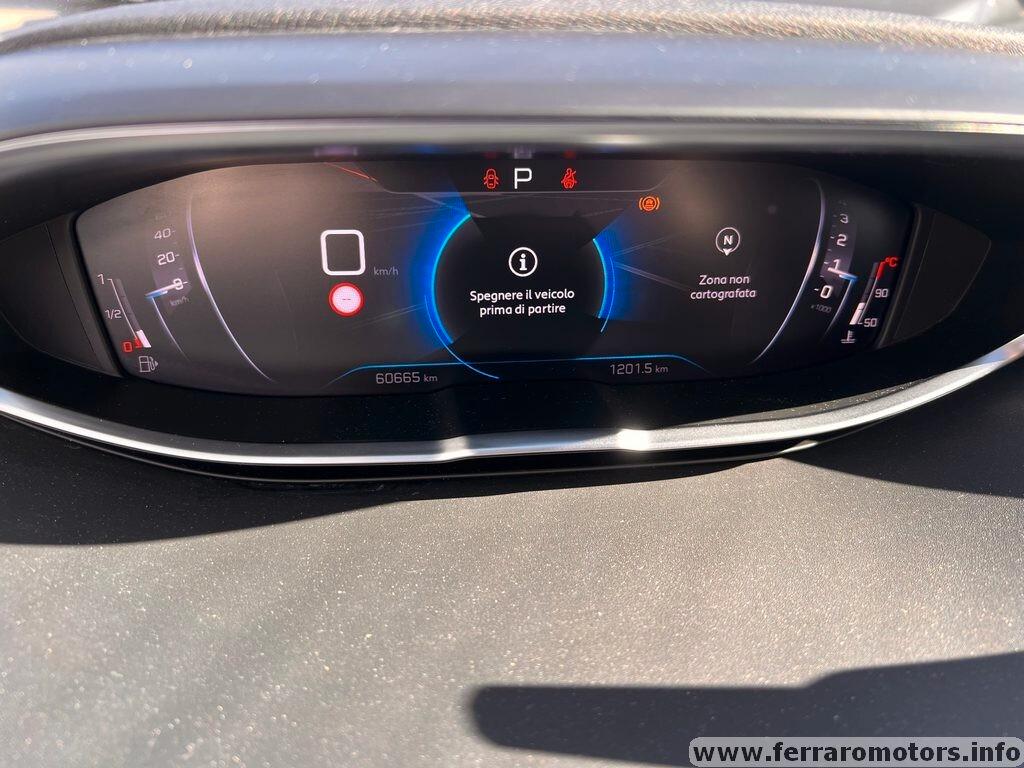 Peugeot 3008 BlueHDi 130 S&S EAT8 Allure a 249 euro al mese senza anticipo solo 60.000 km