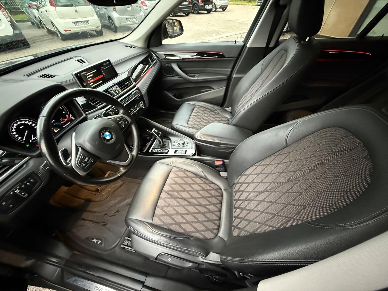 Bmw X1 sDrive 18d xLine Edition Essence
