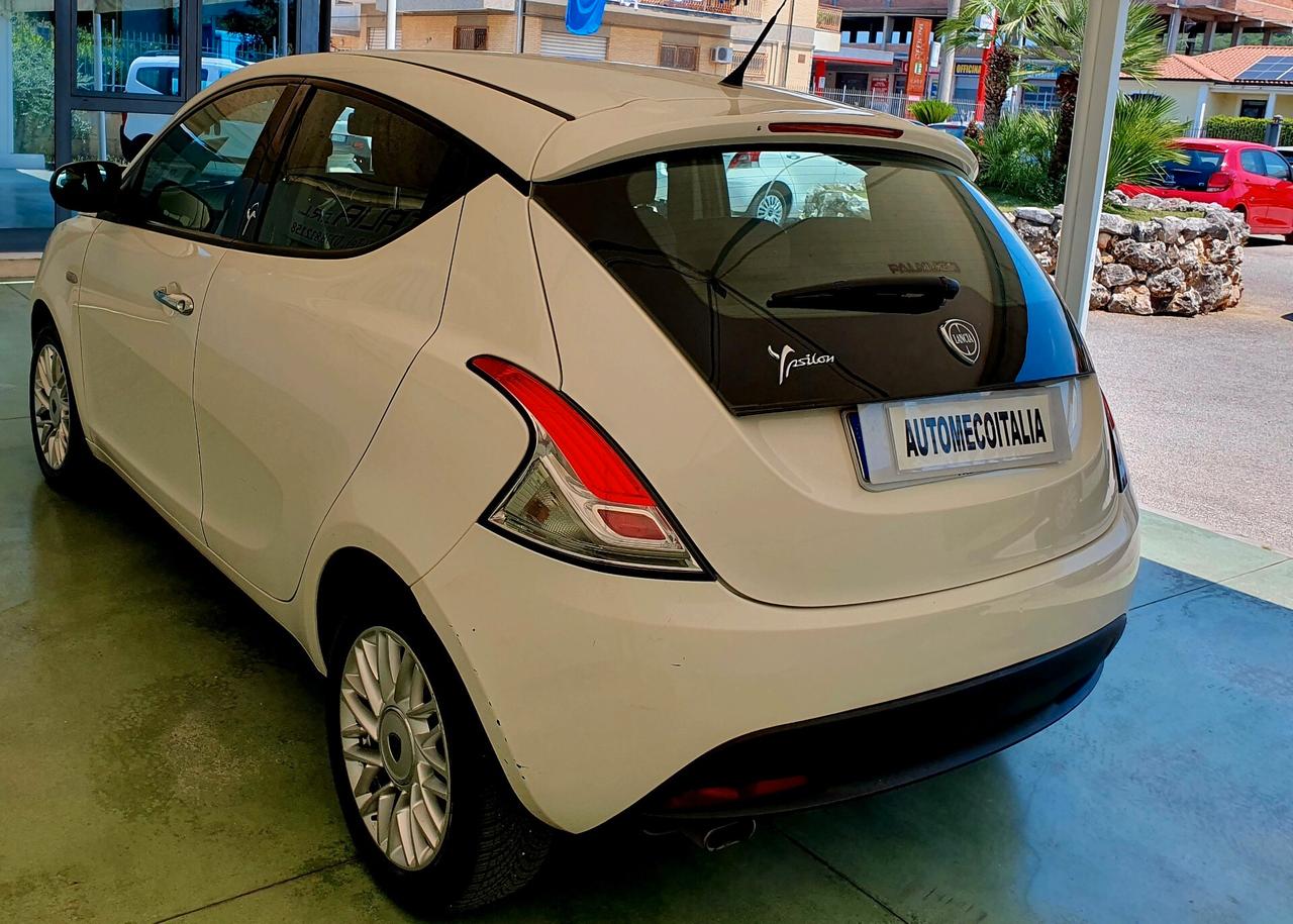 Lancia Ypsilon 1.2 BENZ - 2013 - KM. 200.000
