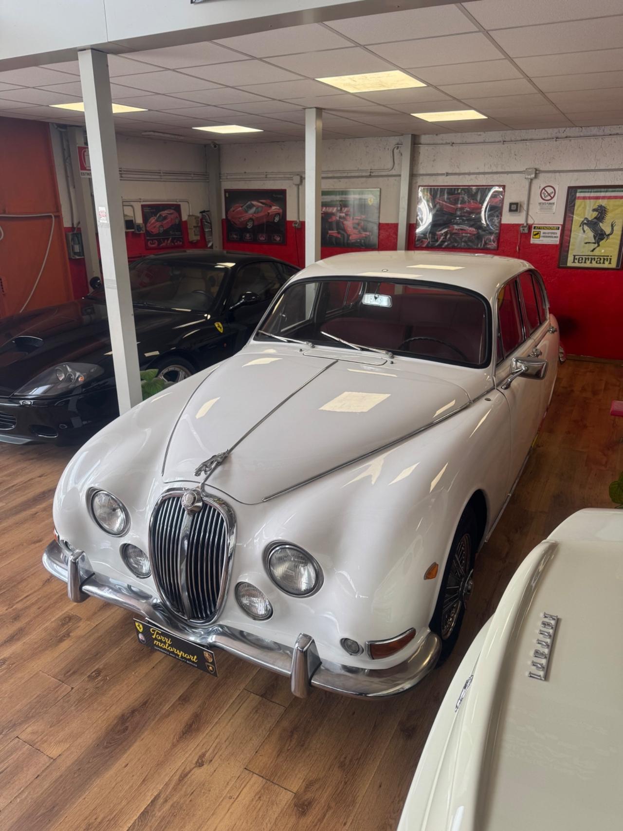 Jaguar S-Type 3.8 restaurata PERMUTE