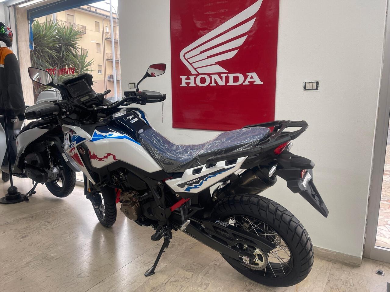 Honda Africa Twin ES 2025 - INTERESSI ZERO