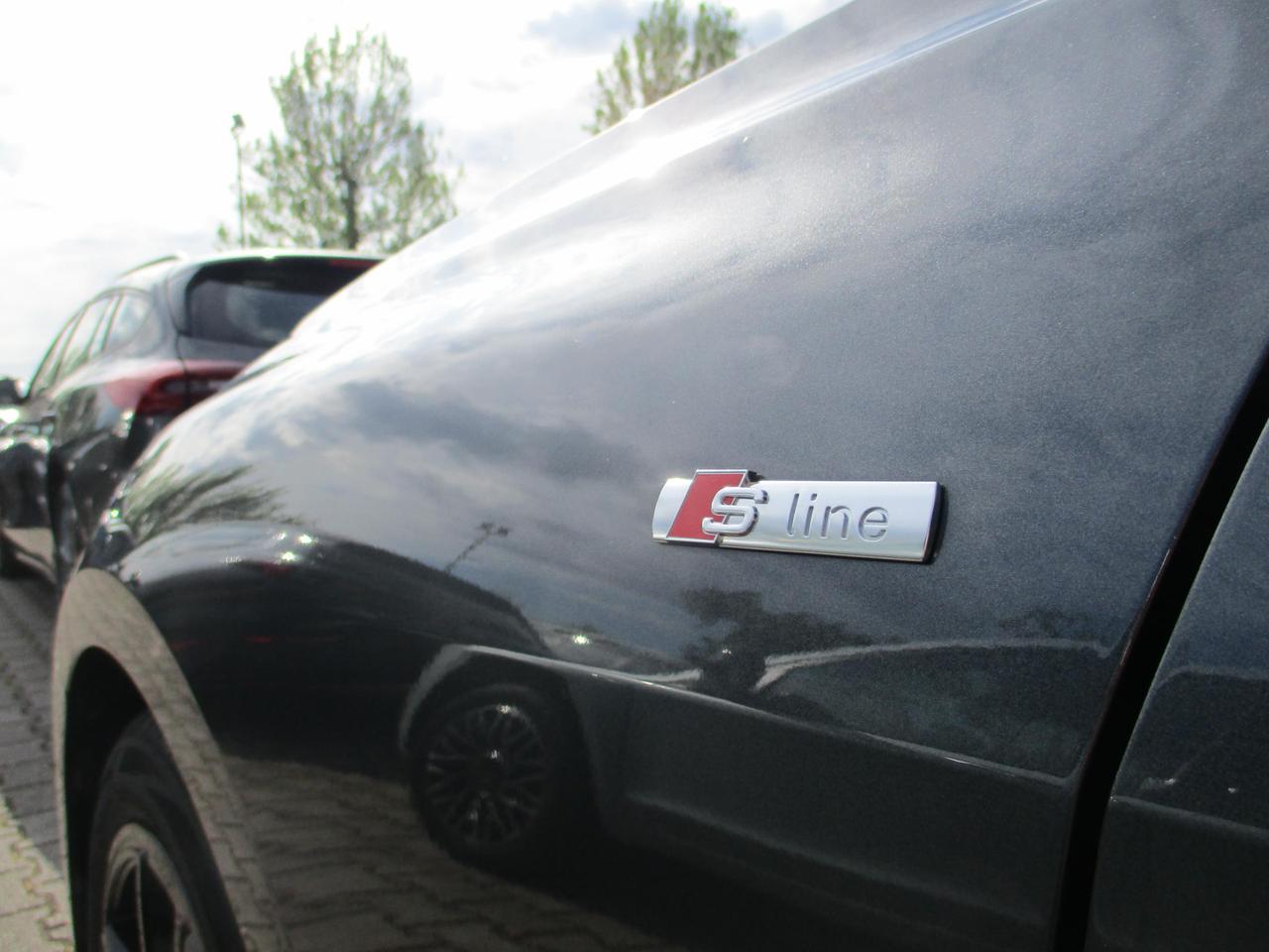 Audi A5 Avant 2.0 tdi mhev+ S line edition quattro 204cv s-tronic Black