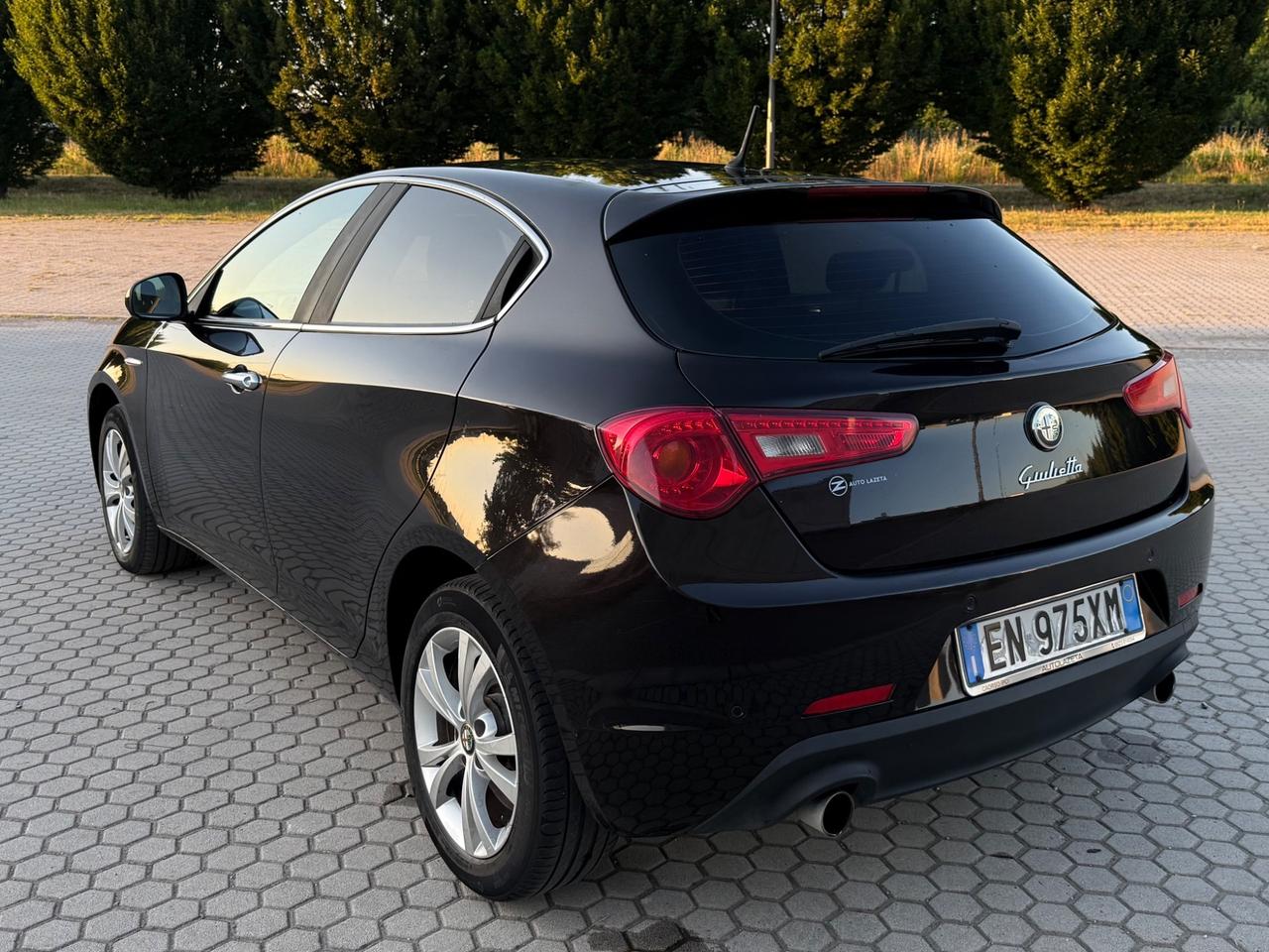 Alfa Romeo Giulietta 2.0 JTDm-2 140 CV Distinctive