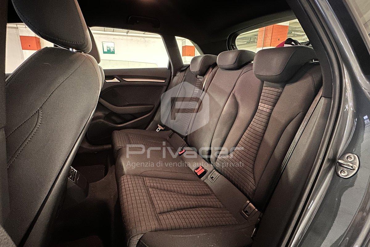 AUDI A3 SPB 1.6 TDI clean diesel S tronic Ambition