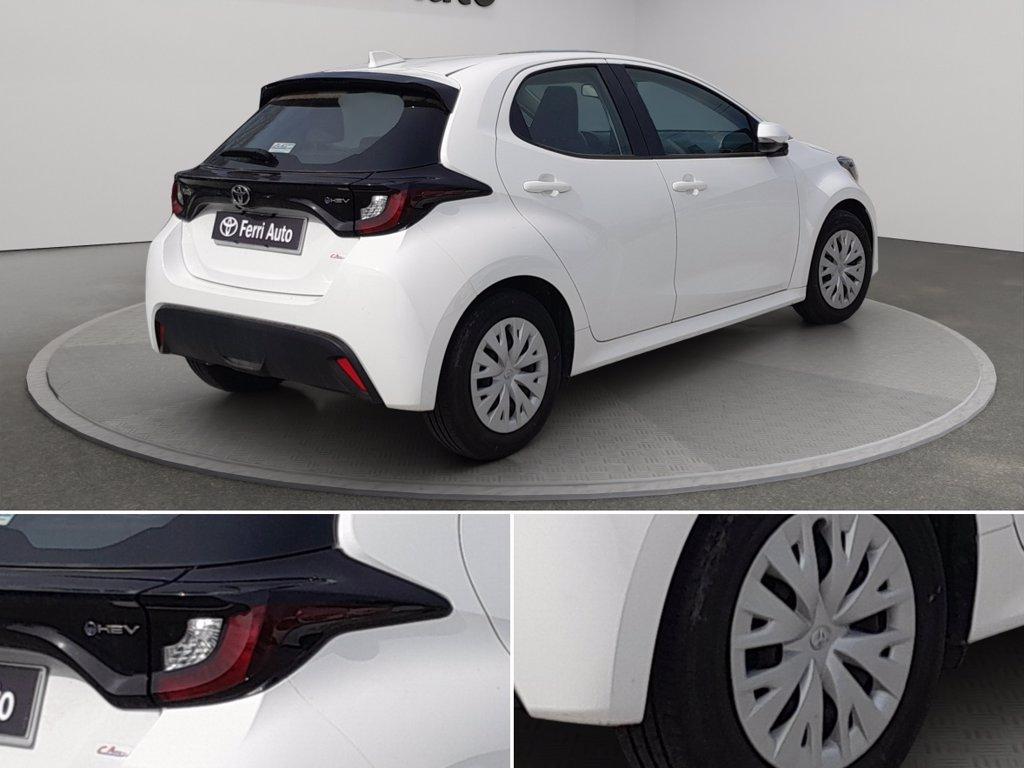 TOYOTA Yaris 1.5h active del 2025