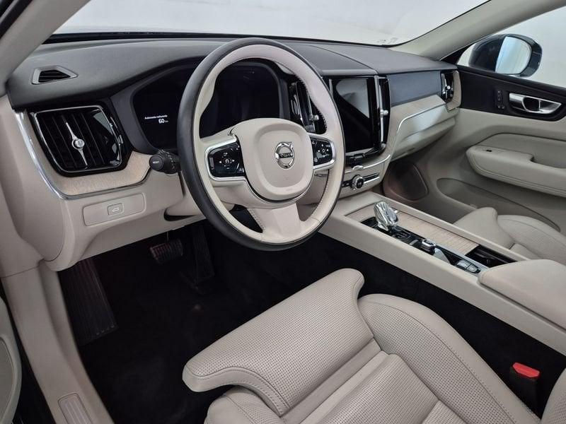 Volvo XC60 II 2022 2.0 b4 Plus Bright auto