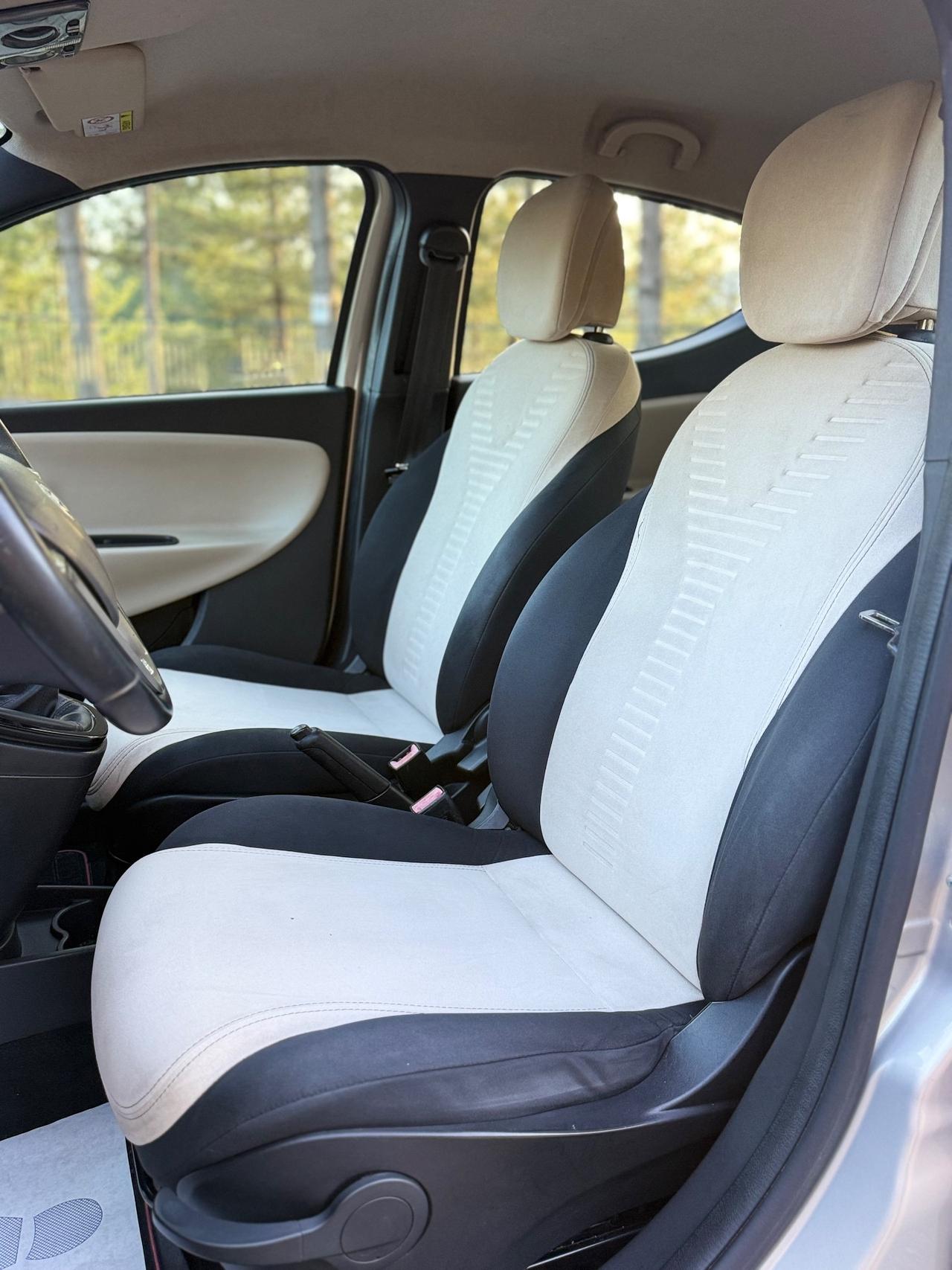 Lancia Ypsilon 1.3 MJT 16V 95 CV 5 porte S&S Gold