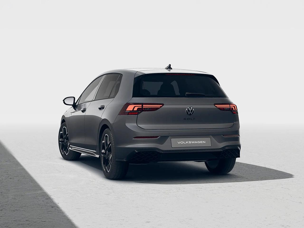 Volkswagen Golf 1.5 etsi r-line plus 150cv dsg